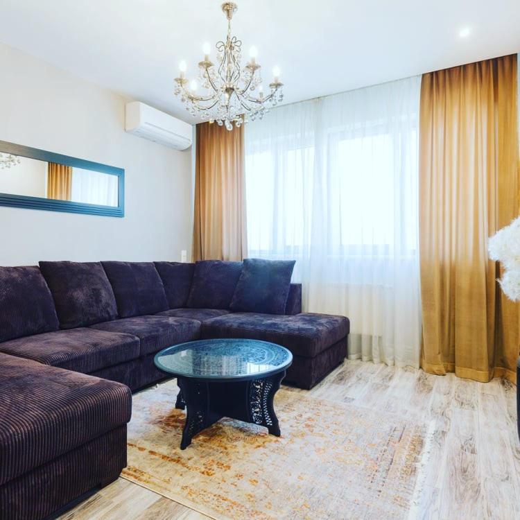 Vip 2 Rooms 75M2 Center Of Obolon Near River Side Kiew Exterior foto